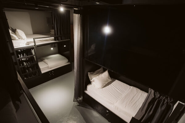 7 Wonders Hostel @ Boat Quay - Image 2