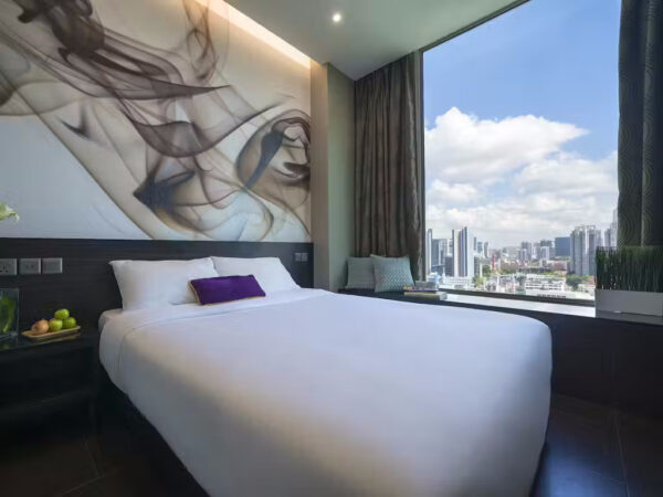 V Hotel Lavender - Image 6